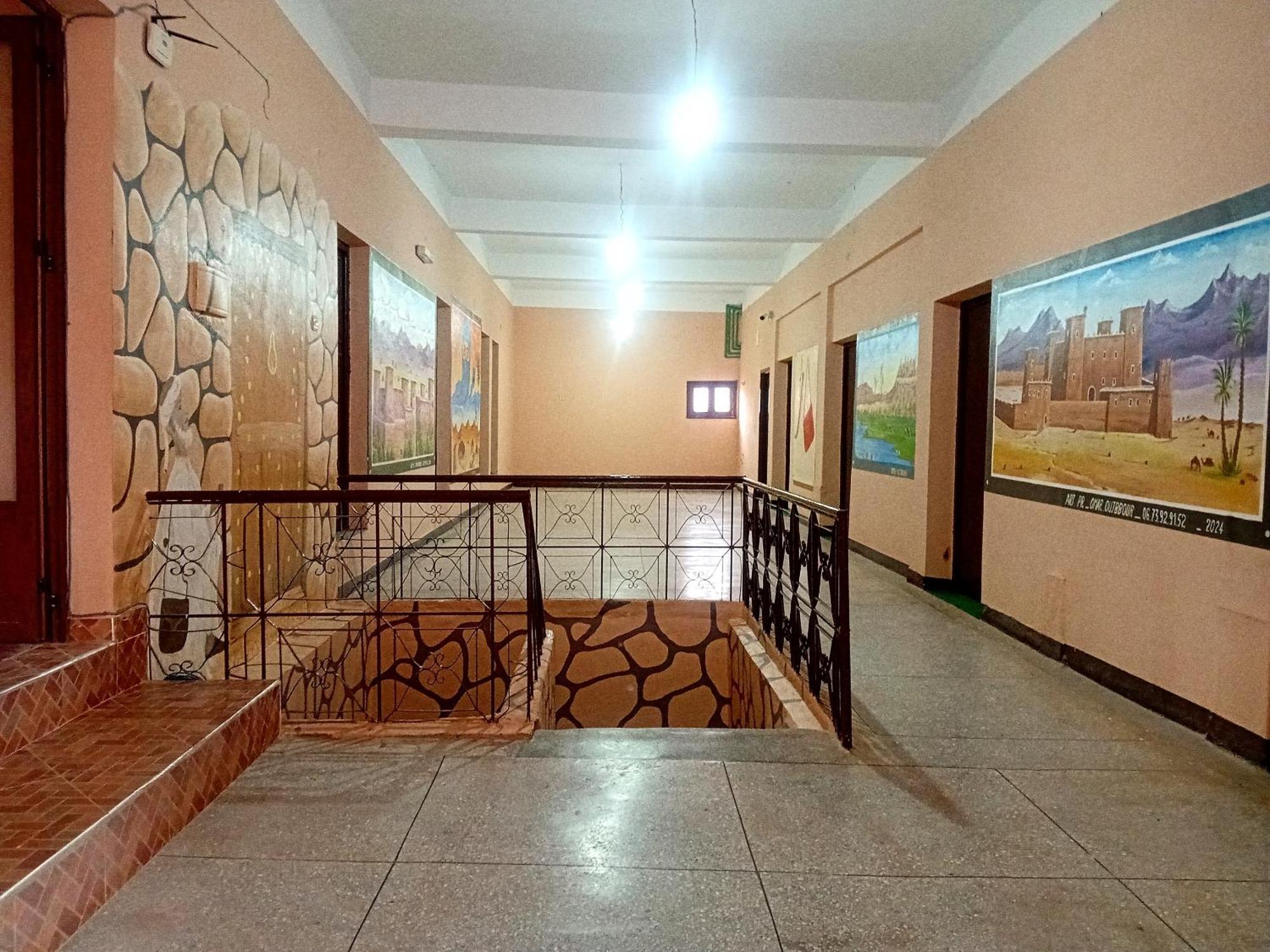 Hotel Almanader Boumalne Dades Bagian luar foto