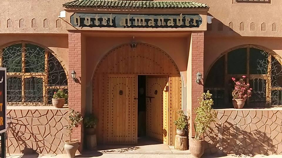 Hotel Almanader Boumalne Dades Bagian luar foto