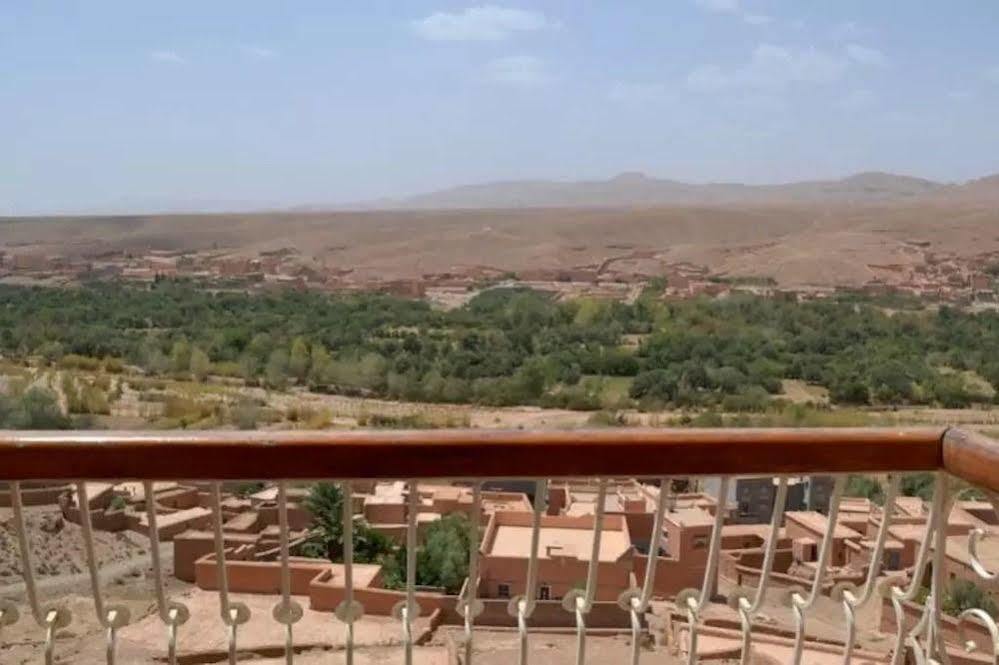 Hotel Almanader Boumalne Dades Bagian luar foto